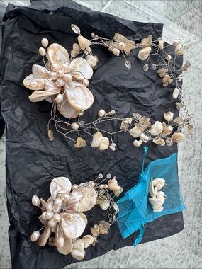 Pearl and Shell Floral Hair Vine and Bracelet Set - Cream